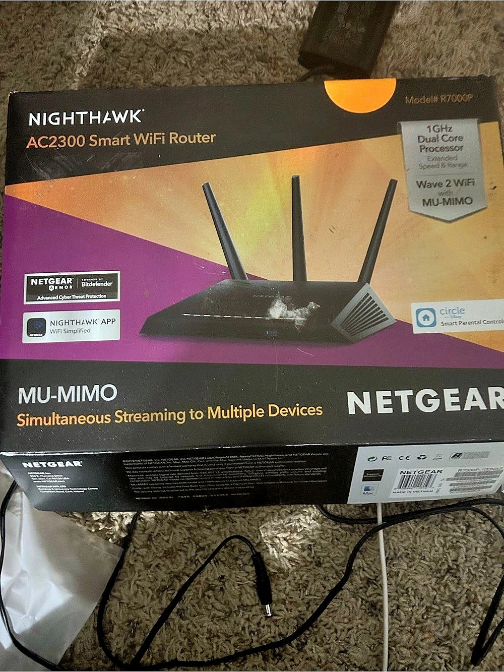 NETGEAR Nighthawk AC2300 Smart WiFi Router AC2300 Wireless Router Black - Picture 2 of 2